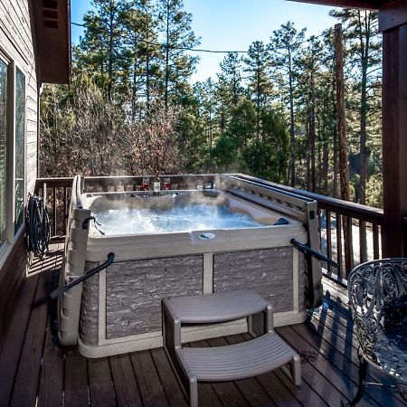 Fifth Dimension, 2 Bedrooms, Wifi, Hot Tub, Game Table, Grill, Sleeps 4 รุยโดโซ ภายนอก รูปภาพ